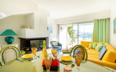 Hélios: Pièce, Jaune, Vert, Design Intérieur, Propriété, Meubles, Salon, Domicile, Bâtiment, Maison