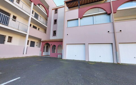 Amourêva: Ombre, Métal, Balcon, Conception, Daylighting, Couvre-Fenêtres, Aluminium, Plante D'Appartement, Store, Traitement De Fenetre