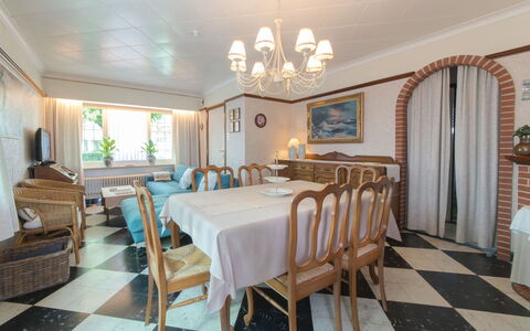 Villa Martinella: Propriété, Pièce, Meubles, Plafond, Bâtiment, Design Intérieur, Salle À Manger, Immobilier, Maison, Sol