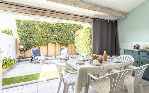 Hacienda Beach Ii: Meubles, Chaise, Plage, Ombre, Mer, Côte, Mobilier De Jardin, Océan, Rive, Restaurant