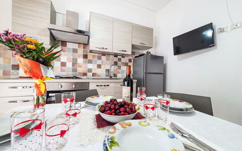 Sinago: Meubles, Design Intérieur, Appartement, Domicile, Pièce, Chaise, Cuisine, Appareil De Cuisine, Principaux Appliance, Comptoir
