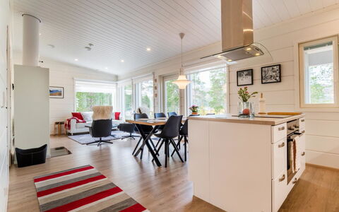 Villa Taiga: Balcon, Appartement, Ombre, Verre, Condominium, Balustrade, Porche, Daylighting, Plate-Forme, Mobilier De Jardin