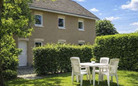 Bungalowpark Landsrade: Herbe, Arbuste, Maison, Jardin, Chalet, Domicile, Lot Terre, Pelouse, Haie