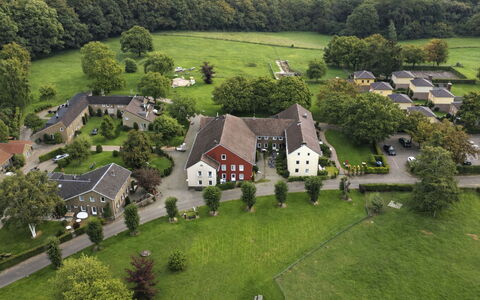 Bungalowpark Landsrade: Paysage, Zone Résidentielle, Vue Du Ciel, Photographie Aérienne, Maison, Lot Terre, Plaine, Établissements Humains, Zone Rurale, Pelouse