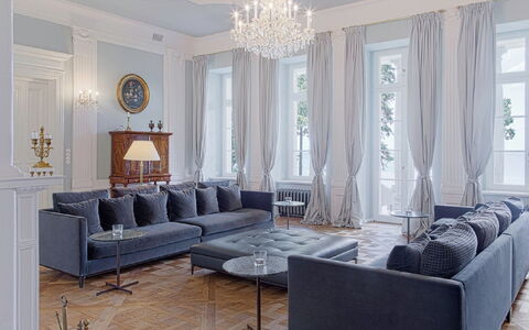 Manowce Palace: Meubles, Design Intérieur, Sol, Sol, Canapé, Salon, Plafond, Appartement, Éclairage, Domicile