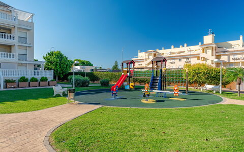 Dénia 479: Espace Public, Design Urbain, Pelouse, Gazon Artificiel, Aménagement Paysager, Parc, Jardin, Biens, Cour