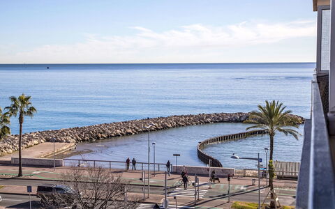 Cagnes-Sur-Mer 137: Plan D'Eau, Côte, Mer, Cotiers Et Relief Océaniques, Plage, Rive, Océan, Ville Resort, Baie