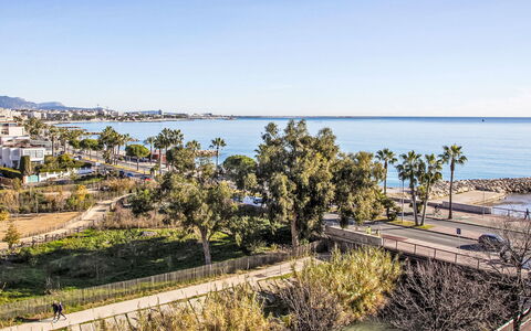 Cagnes-Sur-Mer 137: Jour, Arbre, Côte, Paysage, Cotiers Et Relief Océaniques, Mer, Océan, Rive, Plage