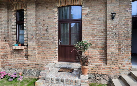 Helene: Mur, Brickwork, Propriété, Bâtiment, Brique, Maison, Fenêtre, Mur De Pierre, Architecture, Façade