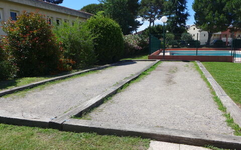 La Calmeraie: Herbe, Pelouse, Surface De La Route, Jardin, Arbre, Architecture, Plante, Lot Terre, Passerelle, Aménagement Paysager
