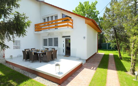 Pixie: Propriété, Maison, Bâtiment, Domicile, Immobilier, Architecture, Façade, Biens, Pièce, Villa