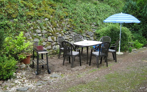 Immerath 102: Table, Réserve Naturelle, Jardin, Meubles, Arbre, Tableau De Plein Air, Botanique, Cour, Feuille, Herbe