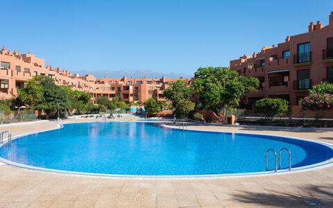 Sunny Tejita: Piscine, Propriété, Recours, Bâtiment, Ville, Vacances, Bleu Azur, Immobilier, Ville Resort, Appartement