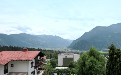 Hannah Lena: Montagnes Relief, Station De Montagne, Montagne, Montagnes, Ciel, Chaîne De Montagnes, Propriété, Village De Montagne, Colline, Ville