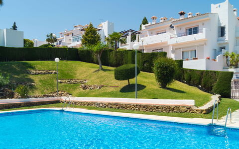 Sol de Estepona: Propriété, Piscine, Bâtiment, Immobilier, Recours, Maison, Zone Résidentielle, Appartement, Loisir, Biens