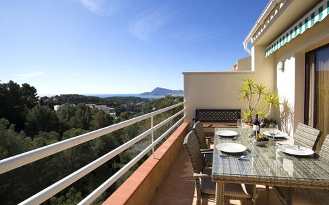 Bernia Golf: Propriété, Bâtiment, Immobilier, Maison, Architecture, Domicile, Appartement, Balcon, Ciel, Toit