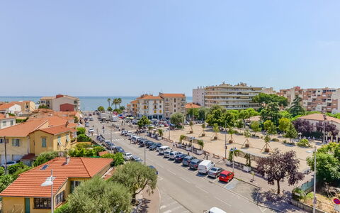 Etoile de Mer: Zone Résidentielle, Zone Urbaine, Zone Métropolitaine, Ville, Quartier, Ville, Propriété, Établissements Humains, Bâtiment, Transport