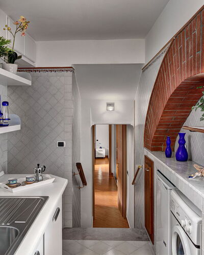49 Little House