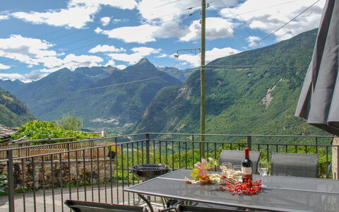 Rustico Ca' Di Garoi: Montagnes Relief, Montagne, Chaîne De Montagnes, Propriété, Station De Montagne, Ciel, Alpes, Immobilier, Montagnes, Maison
