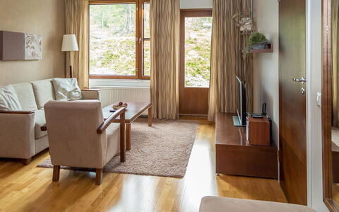 Ylläs Chalets 2207: Balcon, Appartement, Ombre, Verre, Condominium, Balustrade, Porche, Daylighting, Plate-Forme, Mobilier De Jardin