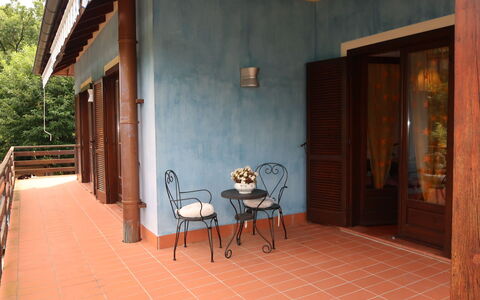 Sulle Colline Casalesi: Propriété, Pièce, Bâtiment, Maison, Immobilier, Sol, Domicile, Tuile, Design Intérieur, Biens