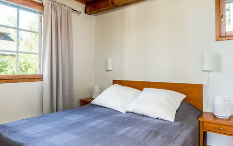 Ski and Camp Golf Casa Rocala: Meubles, Lit, Design Intérieur, Sol, Sol, Chambre, Bois, Plafond, Drap De Lit, Pièce