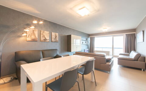 Calista 213 with Balcony: Table, Meubles, Bâtiment, Bois, Canapé, Chaise, Maison, Design Intérieur, Salon, Sol