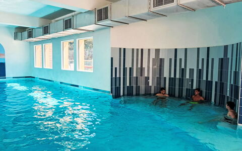 Bolquere 651: Piscine, Composite, Loisir, Recours, Centre De Loisirs, Hôtel, Ville Resort