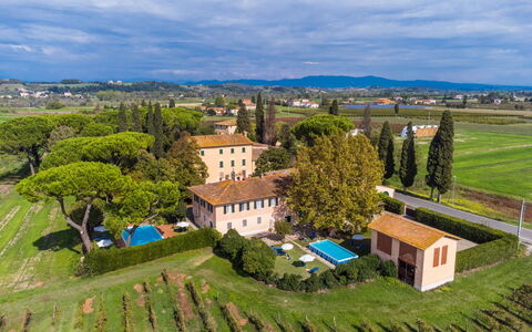 Fattoria di Scaletta: Ciel, L'Eau, Nuage, Plage, Parapluie, Mobilier De Jardin, Ombre, Cotiers Et Relief Océaniques