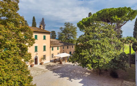 Fattoria di Scaletta: Ciel, L'Eau, Nuage, Plage, Parapluie, Mobilier De Jardin, Ombre, Cotiers Et Relief Océaniques