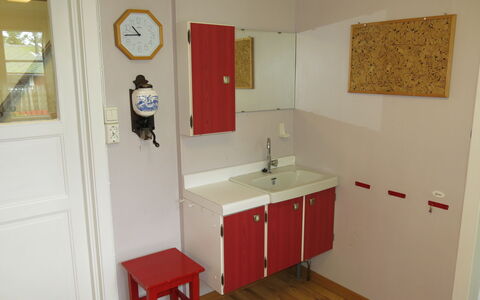 Ogge: Cabinetry, Meubles, Propriété, Bâtiment, Évier, Comptoir, Bois, Luminaire Plomberie, Design Intérieur