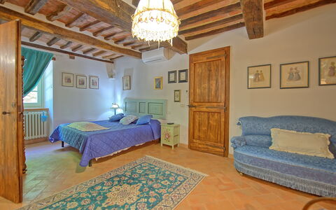 Casale San Martino: Chambre, Pièce, Meubles, Propriété, Lit, Drap De Lit, Bâtiment, Design Intérieur, Immobilier, Maison
