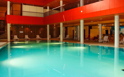 Panorama View 905: L'Eau, Bâtiment, Piscine, Loisir, Des Loisirs, Maison, Composite, Centre De Loisirs, Complexe Sportif, Recours