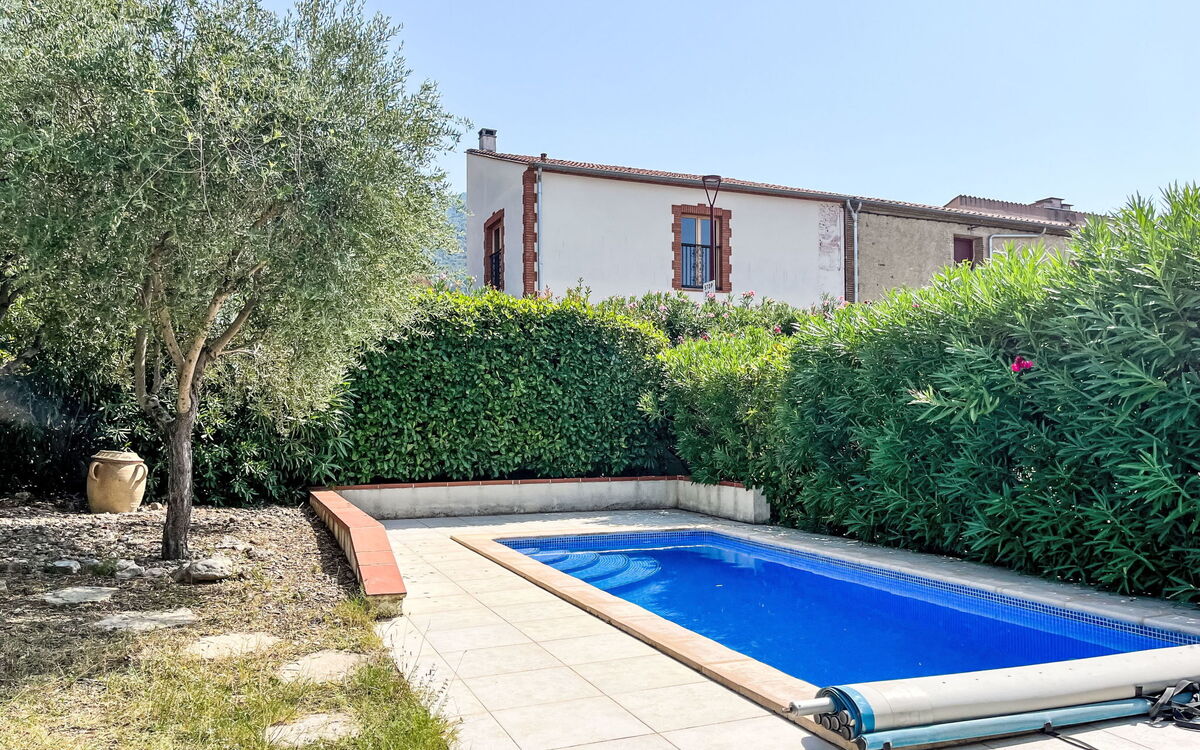 Villa Montes
