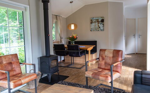 Logement:&nbsp;4-Persoons Bos 100.3