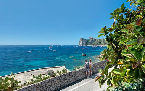 La Baia Dello Chalet: L'Eau, Ciel, Plante, Bleu Azur, Cotiers Et Relief Océaniques, Arecales, Plage, Loisir, Paysage