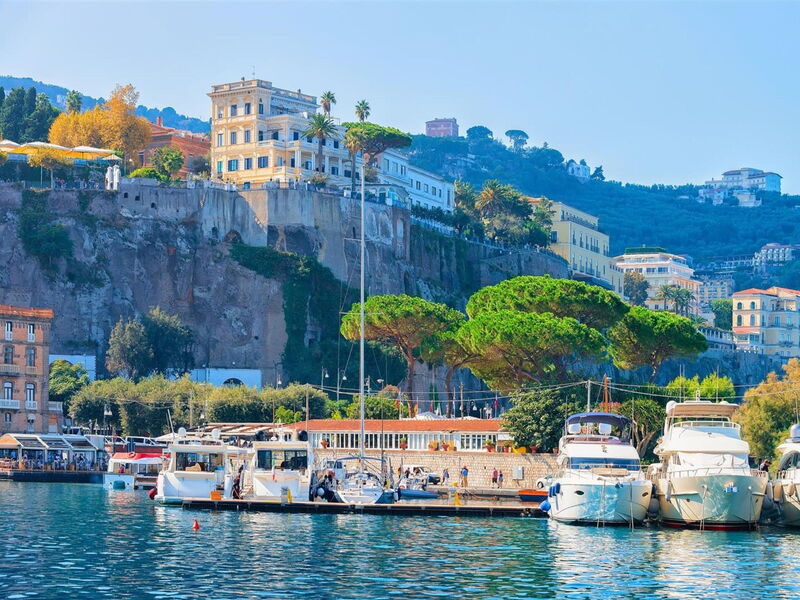 henri-bay-view-marina-del-cantone-apartment-external