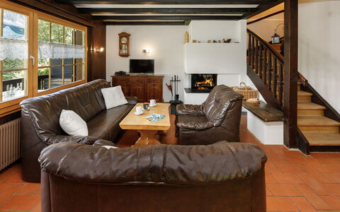 Les Diablerets 600: Meubles, Design Intérieur, Sol, Bois, Sol, Plafond, Canapé, Pièce, Salon, Parquet