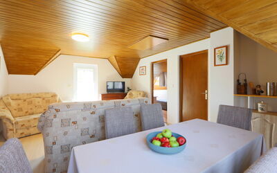 Logement:&nbsp;Moni 2 636.2