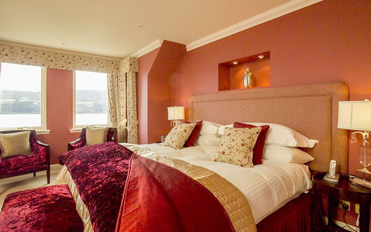 Loch Ness Lodge