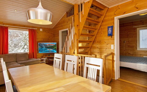 Hallan Paroni a Paritalo: Balcon, Appartement, Ombre, Verre, Condominium, Balustrade, Porche, Daylighting, Plate-Forme, Mobilier De Jardin