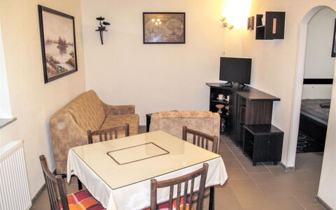 Nebahovy U Prachatic: Pièce, Propriété, Meubles, Bâtiment, Sol, Design Intérieur, Maison, Immobilier, Salon, Chambre
