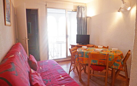 Pointe Vermeille: Pièce, Meubles, Propriété, Chambre, Lit, Bâtiment, Design Intérieur, Maison, Sol, Immobilier