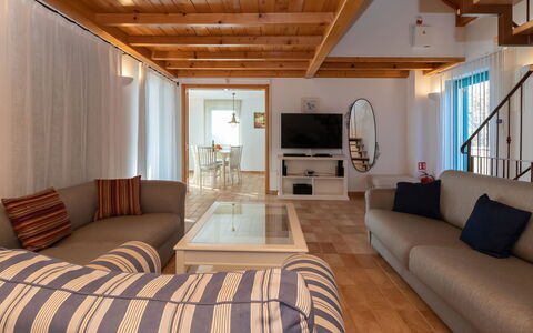 Villa Bugenvila: Meubles, Pièce, Design Intérieur, Propriété, Chambre, Plafond, Bâtiment, Lit, Salon, Mur