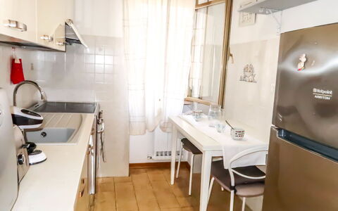 Casa Nicoló: Pièce, Propriété, Design Intérieur, Bâtiment, Meubles, Mur, Salle De Bains, Évier, Sol, Matériel De La Propriété