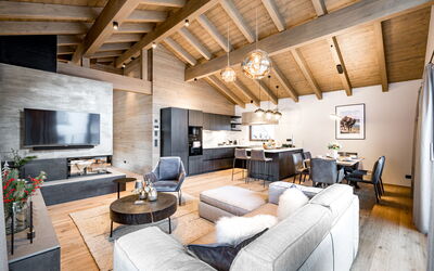 Penthouse 800.2: Meubles, Canapé, Propriété, Table, Bâtiment, Bois, Design Intérieur, Cadre, Salon, Canapé-Lit