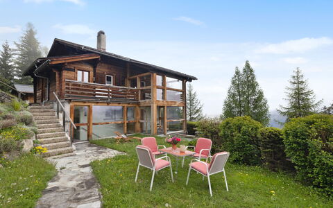 Haimavati: Bois, Maison, Chalet, Domicile, Porche, Cabane En Rondins, Biens, Ferme, Dur, Mélèze