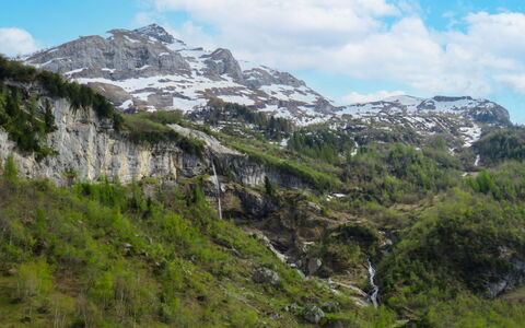 Dörfli: Ciel, Neige, Montagne, La Nature, Paysage Naturel, Pente, Maison, Bâtiment, Gelé, Zone Rurale