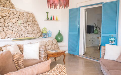 Villa Giunone: Bleu, Pièce, Design Intérieur, Salon, Mur, Meubles, Sol, Sarcelle, Domicile, Turquoise