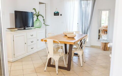 Villa Giunone: Bois, Pièce, Sol, Design Intérieur, Sol, Table, Meubles, Design Intérieur, Domicile, Cabinetry
